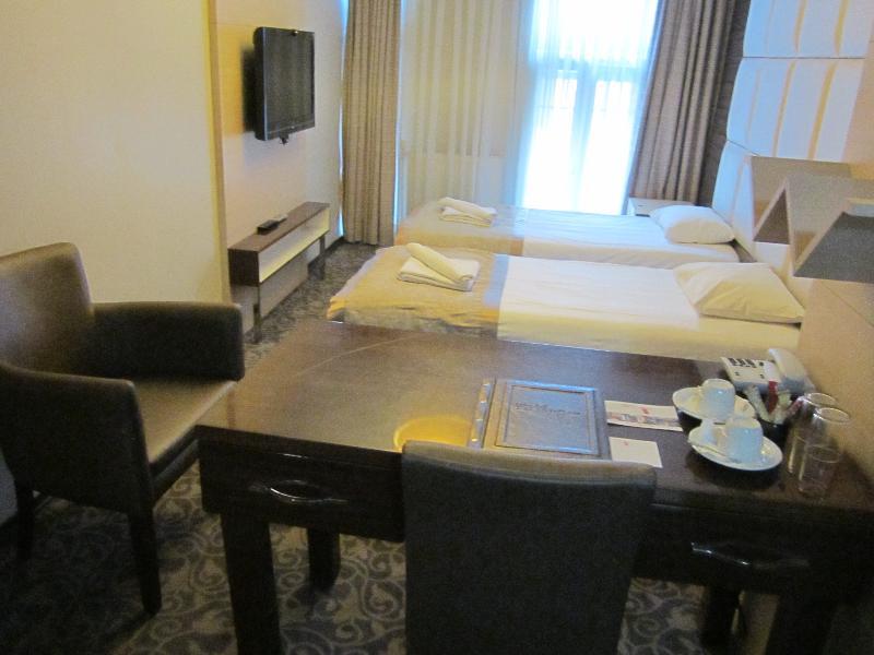 Derpa Hotel Стамбул Экстерьер фото