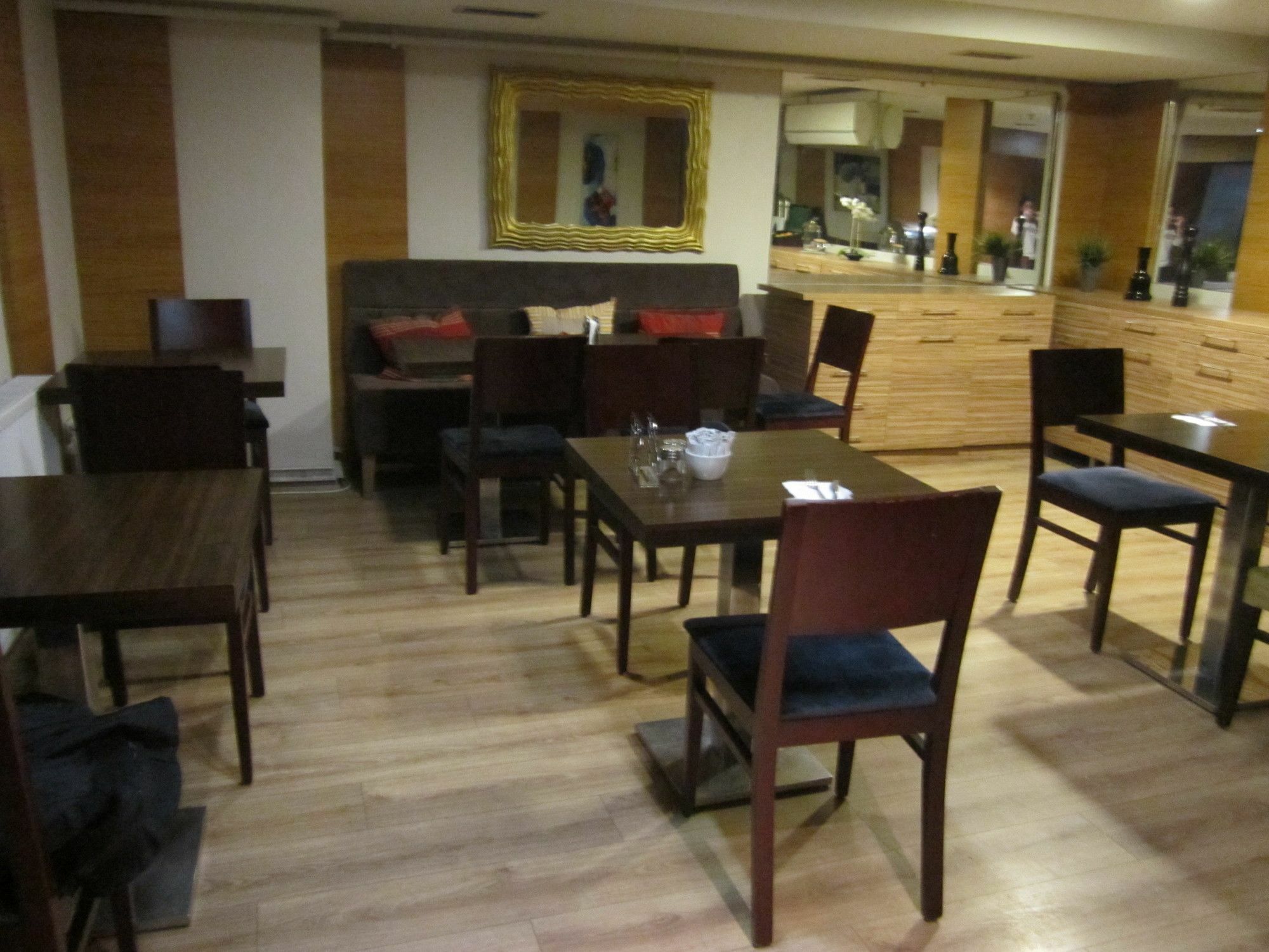 Derpa Hotel Стамбул Экстерьер фото