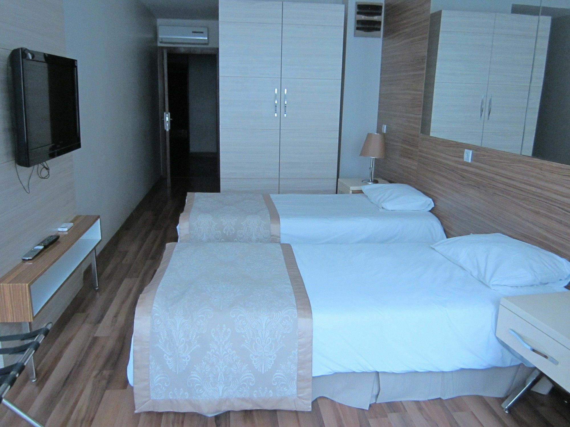 Derpa Hotel Стамбул Экстерьер фото